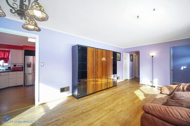 1942 Hickory St, Waukegan, IL 60087 - photo 4