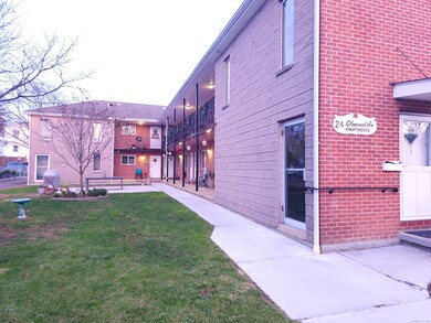 24 Glenwood Ave unit 8, Norwalk, CT 06854 - photo 4