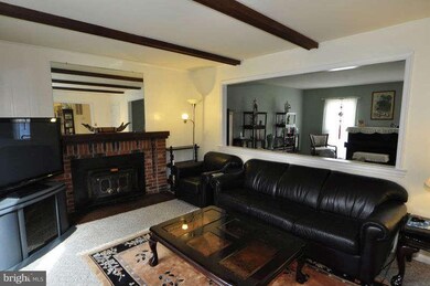 5002 King Solomon Dr, Annandale, VA 22003 - photo 5