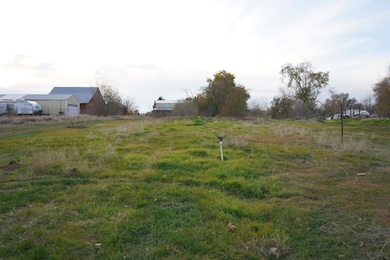 NKA W, Prosser, WA 99350 - photo 2