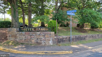 3023 Seven Oaks Place, Falls Church, VA 22042 - photo 2