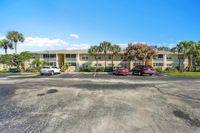 1548 SE Royal Green Cir unit 108, Port Saint Lucie, FL 34952 - photo 2