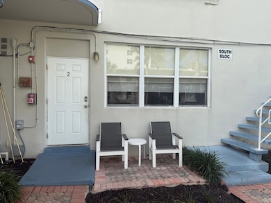 741 Bayshore Dr unit 2S, Fort Lauderdale, FL 33304 - photo 3