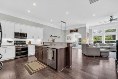 4606 Newport Loop_5