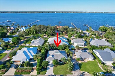 Just one block off the wide water of the St. Lucie