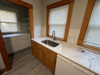 29-31 Pine St unit 1, Arlington, MA 02474 - photo 4