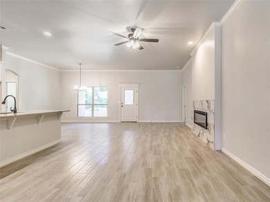 9070 Oak Tree Cir, Edmond, OK 73025 - photo 7