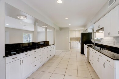 846 N Wilcrest Dr, Houston, TX 77079 - photo 4