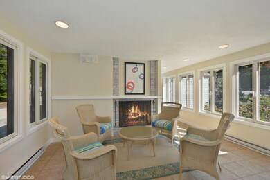 15_30LandingLane_327_Clubhouse_HiRes