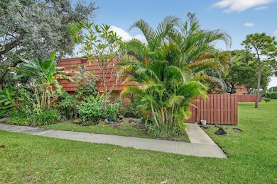 1540 Masters Cir unit 180, Delray Beach, FL 33445 - photo 4