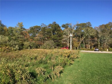 1876 Kingston Rd, South Kingstown, RI 02879 - photo 4