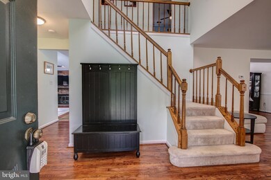 18004 Rocky Ridge Ln, Olney, MD 20832 - photo 4