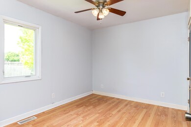 006-117SFranklinAve-Ames-MLS