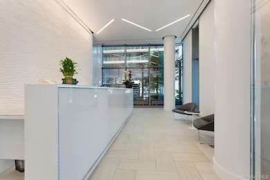 131-03 40th Rd unit 10 Q, Flushing, NY 11354 - photo 2