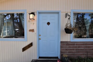 667 NE 10th St, Bend, OR 97701 - photo 3
