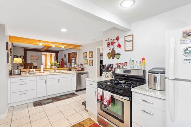 28 Main St, North Woodstock, NH 03262 - photo 3