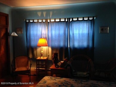 1338 Bryn Mawr St, Scranton, PA 18504 - photo 3