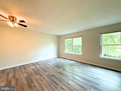 11504 Aldburg Way, Germantown, MD 20876 - photo 6