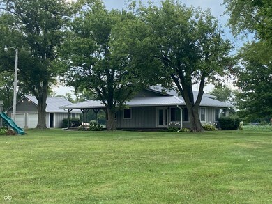 936 W 375 N, Greenfield, IN 46140 - photo 2