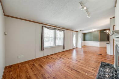 1020 Sierra Rd, York, SC 29745 - photo 4