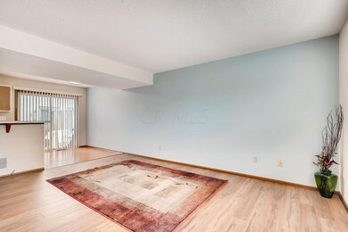 4884 Stoneybrook Blvd Hilliard-large-005