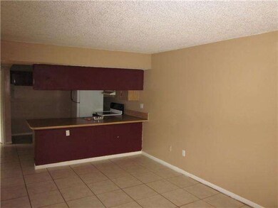 15401 SW 81st Circle Ln unit 11, Miami, FL 33193 - photo 5