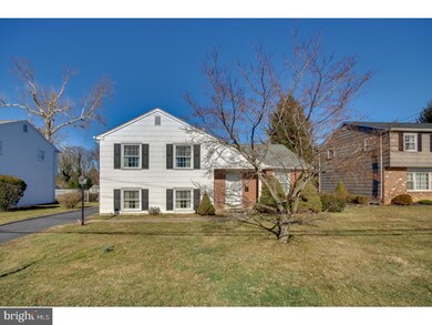 413 Sir Galahad Dr, Brookhaven, PA 19015 - photo 3