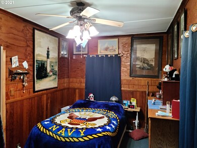 471 3rd Ave, Powers, OR 97466 - photo 6