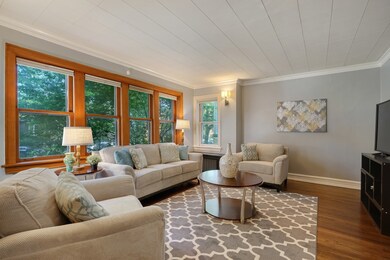 6320 N Rockwell St, Chicago, IL 60659 - photo 2