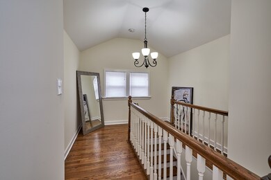 836 Greenview Ave, Des Plaines, IL 60016 - photo 7