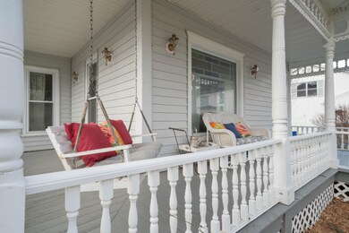 308_E_Chart_Street_28