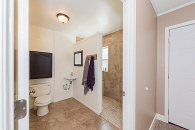 294 W 450 N, Blackfoot, ID 83221 - photo 7