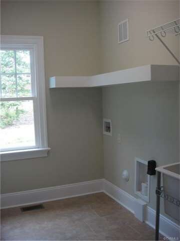 12706 Dell Hill Ct, Chesterfield, VA 23831 - photo 6