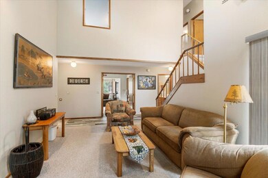 18155 Rager Mountain Ln unit 3, Sunriver, OR 97707 - photo 7