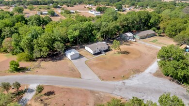 273 Kelly Brook Ln, Weatherford, TX 76087 - photo 5