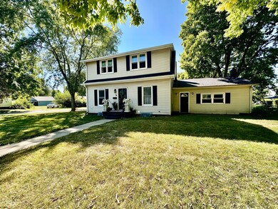 1201 4th St, Covington, IN 47932 - photo 4