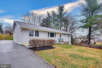 5216 Freter Rd, Sykesville, MD 21784 - photo 3