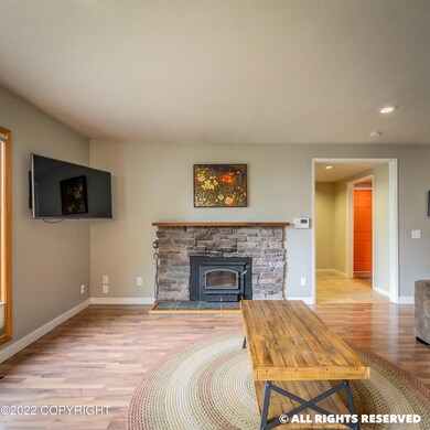 1515 Demeure Pl