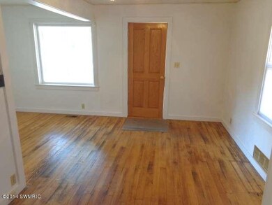 609 N 11th St, Niles, MI 49120 - photo 5