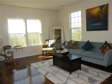 356 Sunrise Drive Living Room