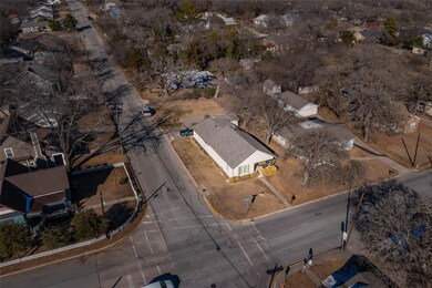 322 W Russell St, Weatherford, TX 76086 - photo 6