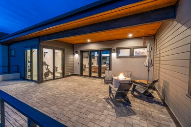 61480 Weinhard Ct, Bend, OR 97702 - photo 2