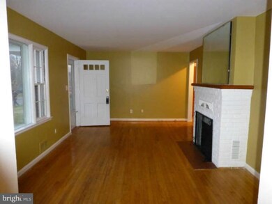 3532 Blair Rd, Falls Church, VA 22041 - photo 6