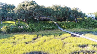 1929 Middle Sound Loop Rd-large-035-41-4
