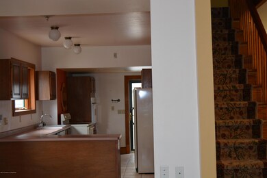 Large open living/kitchen floor plan