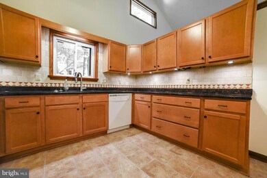 23255 Scotch Pine Ct, California, MD 20619 - photo 3