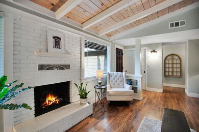 2561 Shasta St, Redding, CA 96001 - photo 2