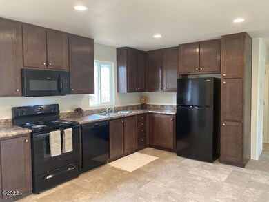 Kitchen 4