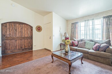 6306 E Colby St, Mesa, AZ 85205 - photo 3