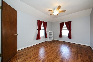 718 Suffolk Ave, Westchester, IL 60154 - photo 7